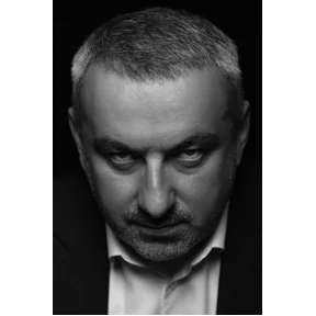 Брицун — стикер для MAX