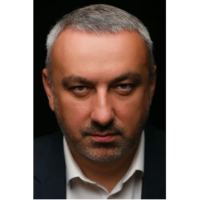 Брицун — стикер для MAX