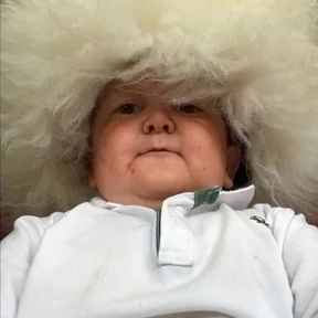 Хасбик — стикер для MAX