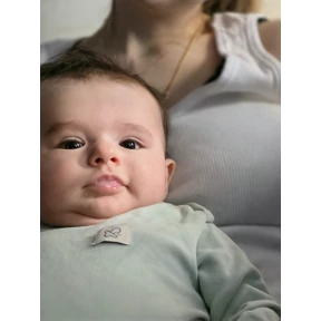 Яся — стикер для MAX