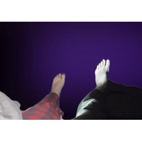 Мы — стикер для MAX