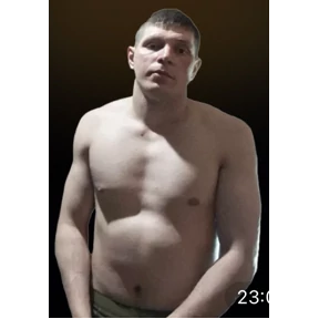 Мы — стикер для MAX