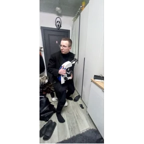 А че тут так можно!!?? — стикер для MAX