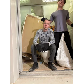 А че тут так можно!!?? — стикер для MAX