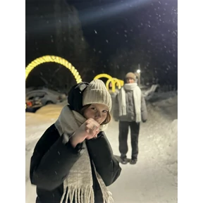 а да — стикер для MAX