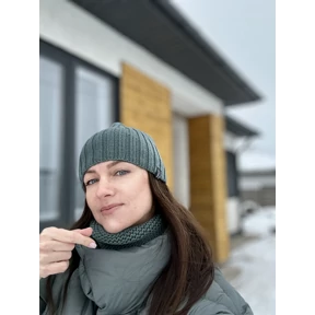 Миумиу — стикер для MAX