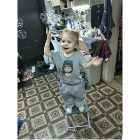 Вик — стикер для MAX
