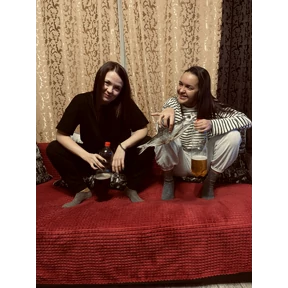 настюша — стикер для MAX
