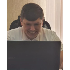 Мамонты — стикер для MAX