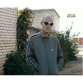 брат брату брат — стикер для MAX