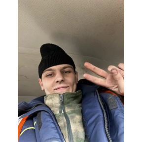 Мыыыы красивые — стикер для MAX
