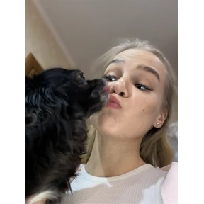 Семья — стикер для MAX