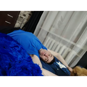 Супруг — стикер для MAX