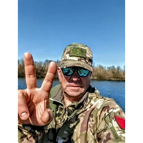 Вовчик — стикер для MAX