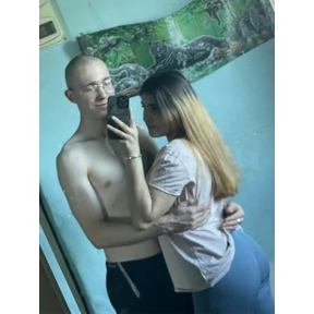 Бабук — стикер для MAX