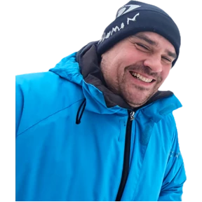 Второй — стикер для MAX
