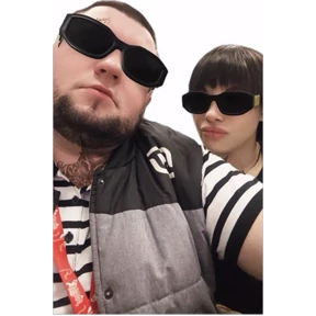 Piski — стикер для MAX
