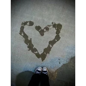 Больше у @emojipipka — стикер для MAX