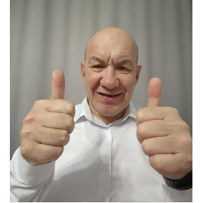 ЯЯЯ — стикер для MAX