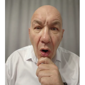ЯЯЯ — стикер для MAX