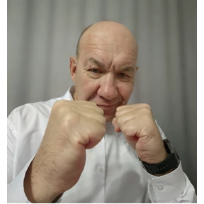 ЯЯЯ — стикер для MAX