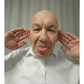 ЯЯЯ — стикер для MAX
