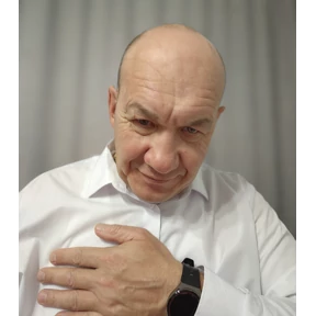 ЯЯЯ — стикер для MAX