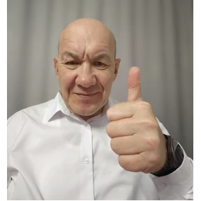 ЯЯЯ — стикер для MAX