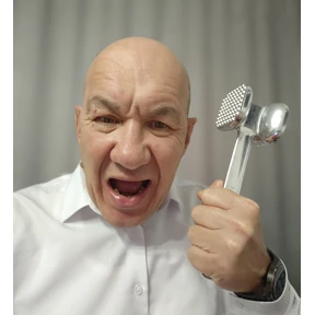 ЯЯЯ — стикер для MAX
