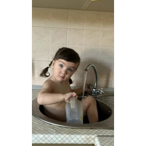 Мои — стикер для MAX