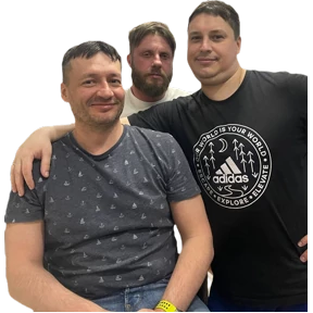 Второй — стикер для MAX