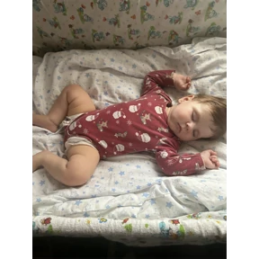 Максим — стикер для MAX