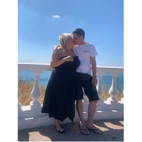 Рап — стикер для MAX