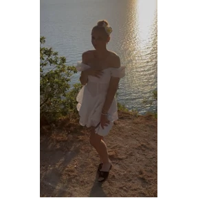 Ам ам — стикер для MAX