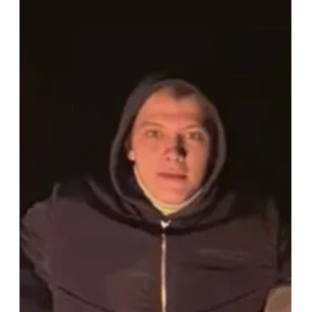kzil-Tay — стикер для MAX