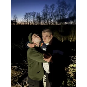 kzil-Tay — стикер для MAX