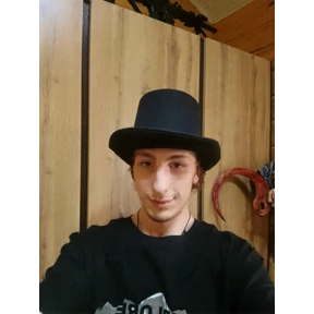 Ваай — стикер для MAX