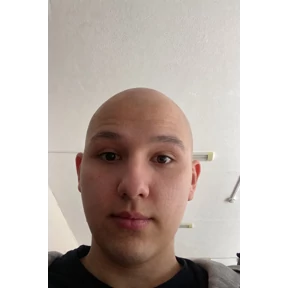 эээ — стикер для MAX