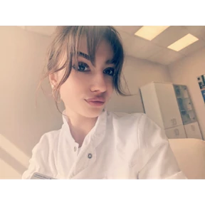 Nana — стикер для MAX