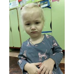 Мирося — стикер для MAX