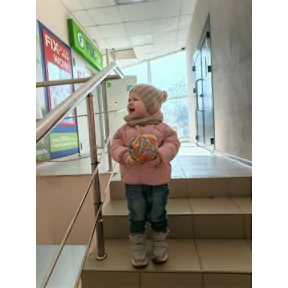 Мирося — стикер для MAX