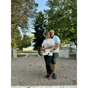 Антмауия — стикер для MAX