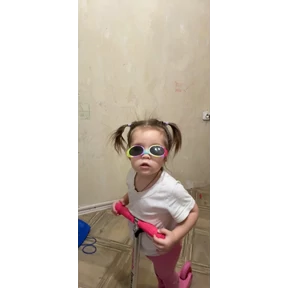 Жека — стикер для MAX