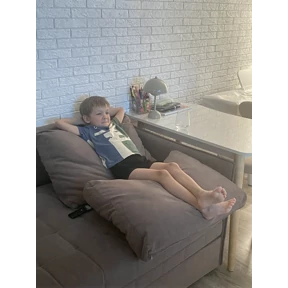 Свои — стикер для MAX