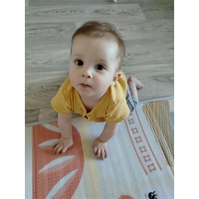 Тут все — стикер для MAX