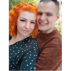 Мы — стикер для MAX