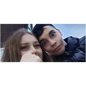 Лю лю) — стикер для MAX