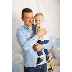 Мои — стикер для MAX