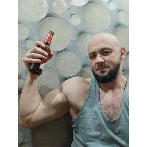 Саня — стикер для MAX