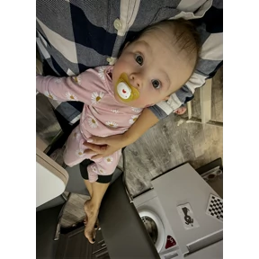 Мои — стикер для MAX